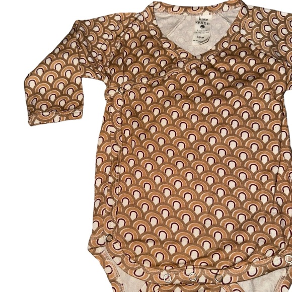 Kate Quinn Raindow Bamboo Collection Onesie - Picture 2 of 6